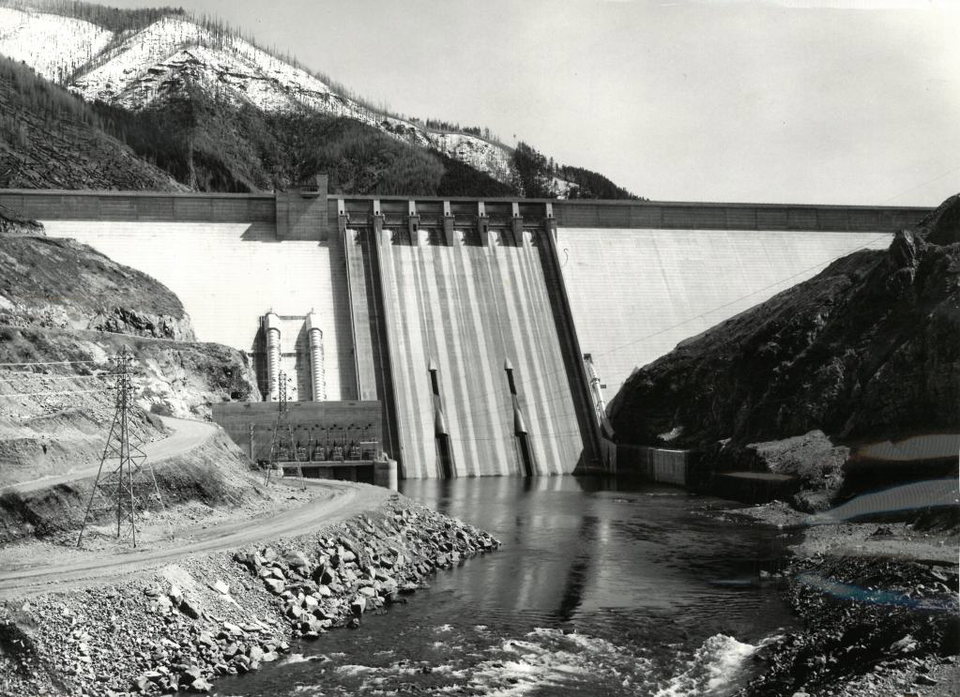 Detroit Dam