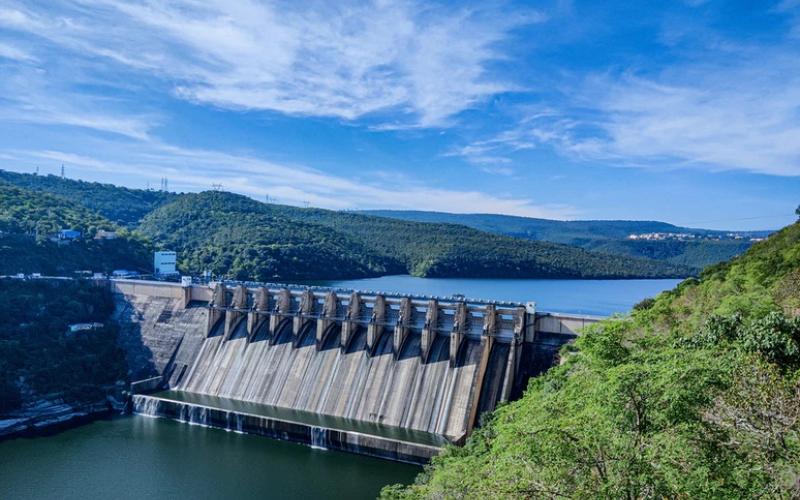 Hartwell Dam