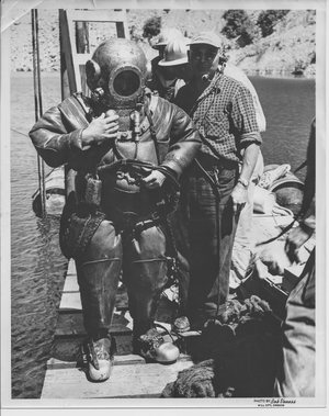 Santiam River Diver