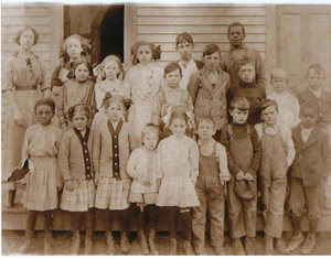 Clinton School Students, 1910