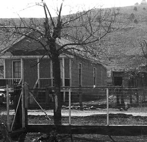 Shotgun-style house on Sullivan
