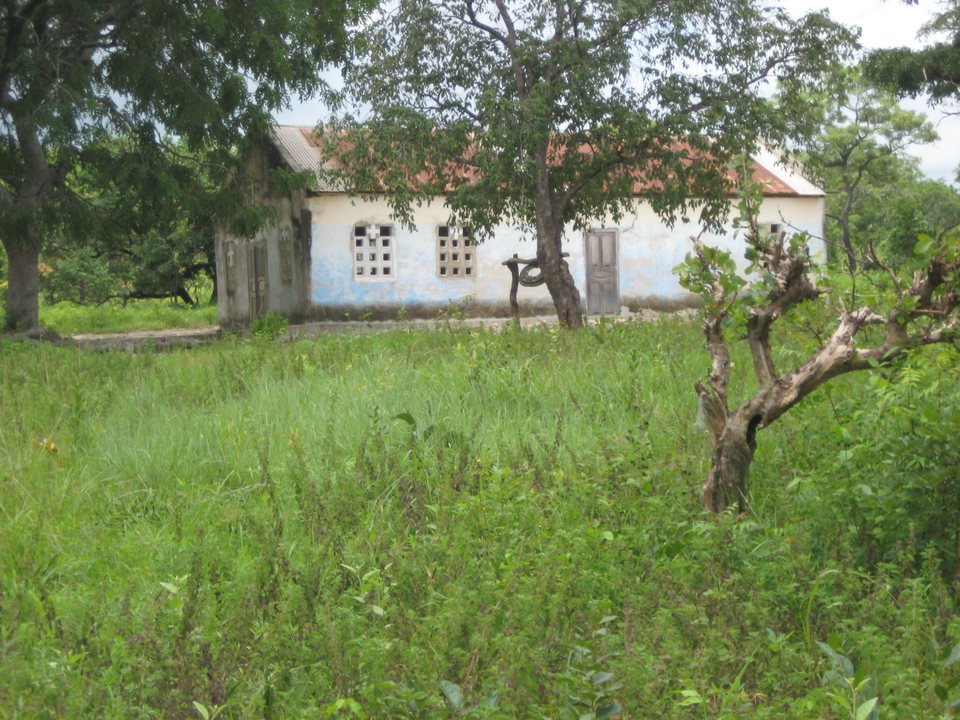 Bator Akanyakrom, Ghana