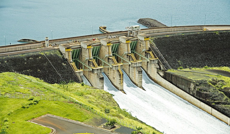 Nova Ponte Dam