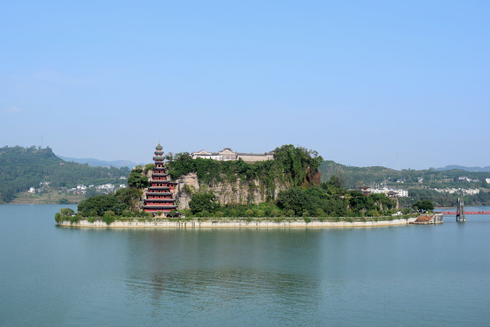 Shibaozhai as an island in Yangtse reservoir
