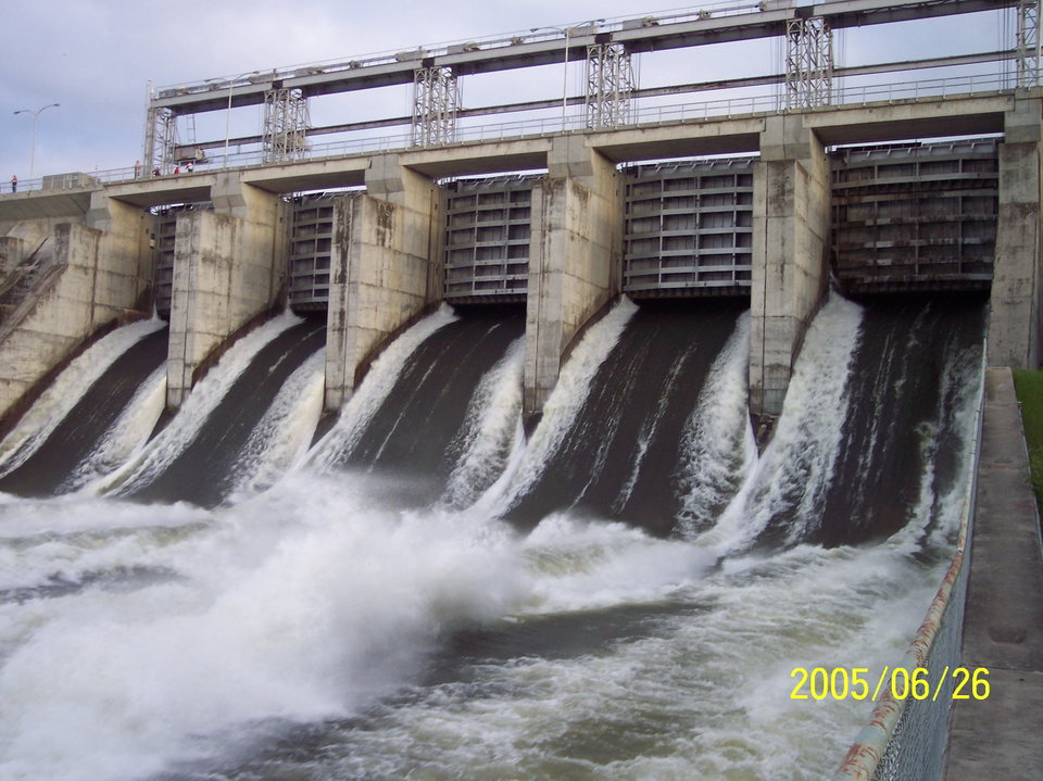 E.B. Campbell Dam
