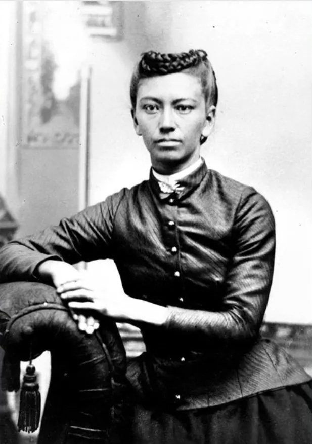 Jane Silcott, guide and daughter of Alpowa leader Ta-Moots-Tsoo