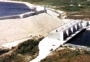 Grand Rapids Dam (Canada)