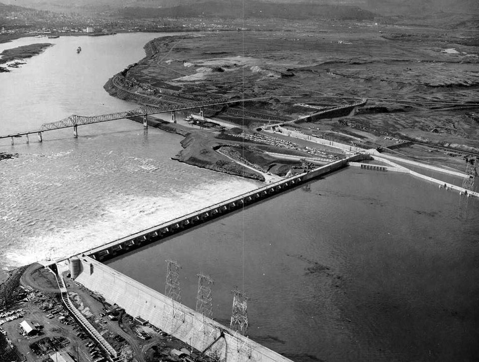 The Dalles Dam