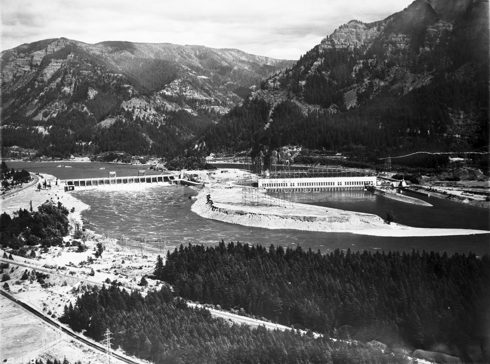 Bonneville Dam